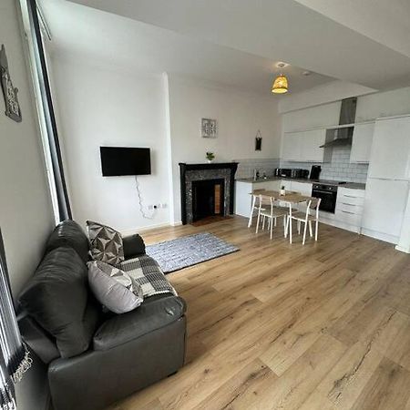 Spacious Flat In Sheffield City Center Gs304 ภายนอก รูปภาพ