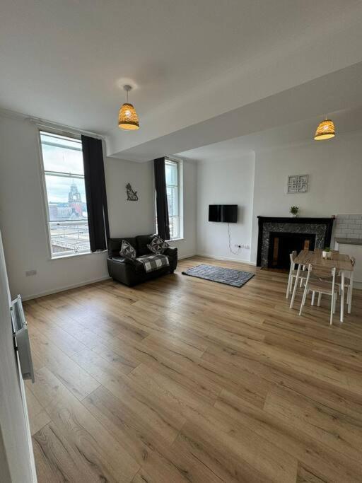 Spacious Flat In Sheffield City Center Gs304 ภายนอก รูปภาพ