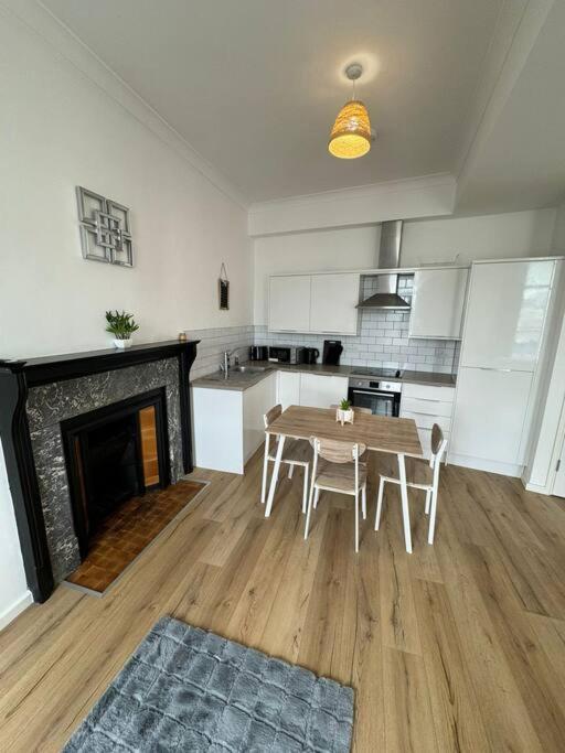 Spacious Flat In Sheffield City Center Gs304 ภายนอก รูปภาพ